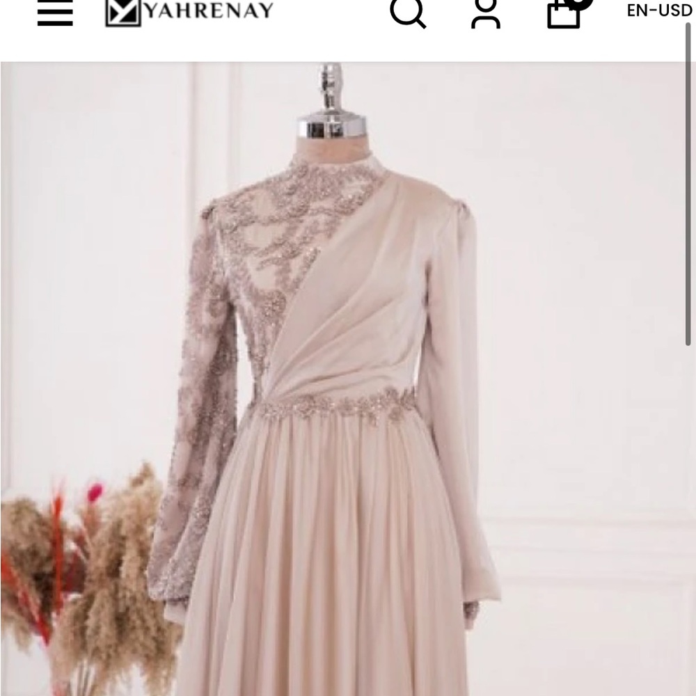 Elegant Beige Evening Gown